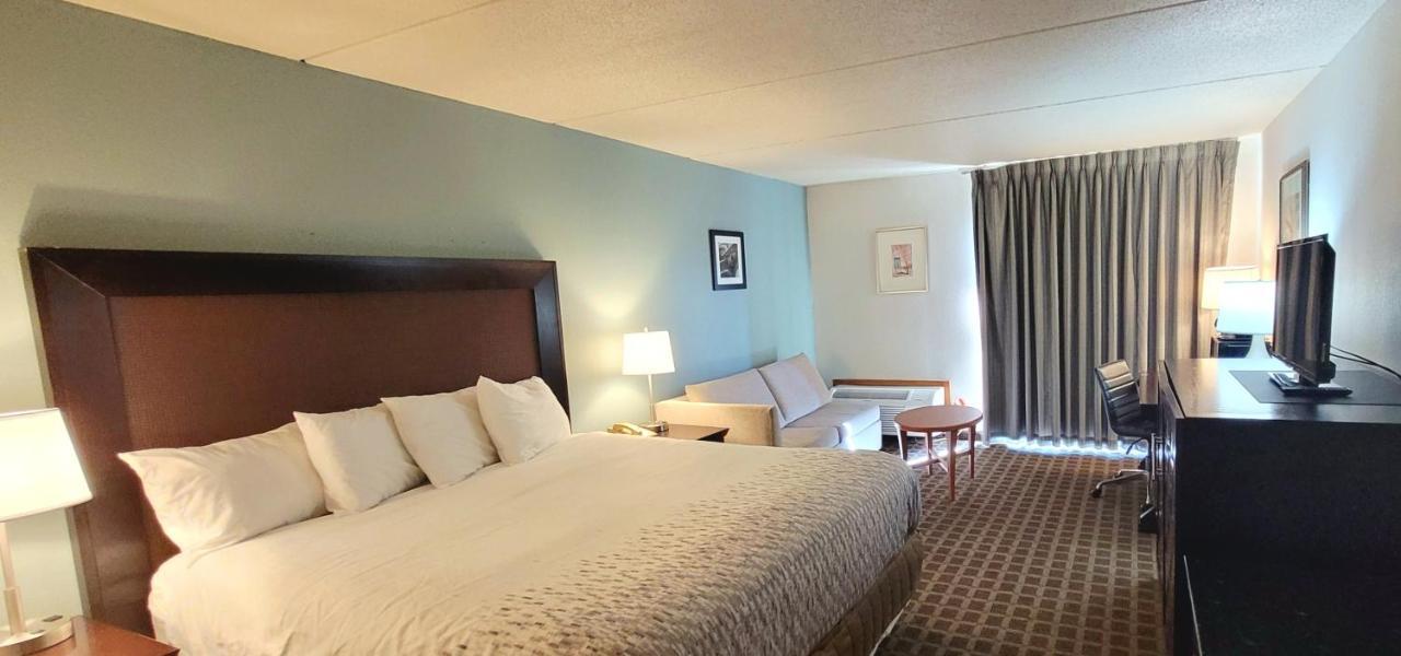 Inn At Grand Glaize Осейдж Бийч Екстериор снимка