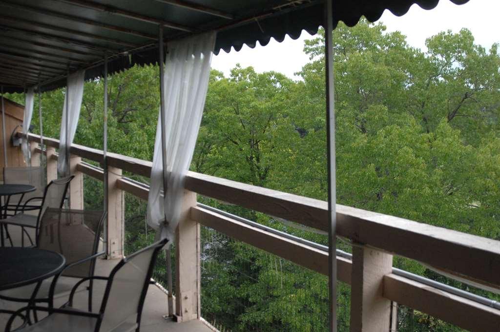 Inn At Grand Glaize Осейдж Бийч Ресторант снимка