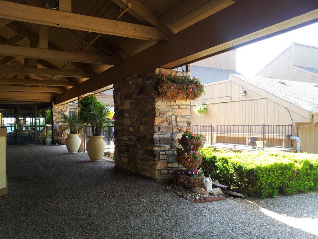 Inn At Grand Glaize Осейдж Бийч Екстериор снимка